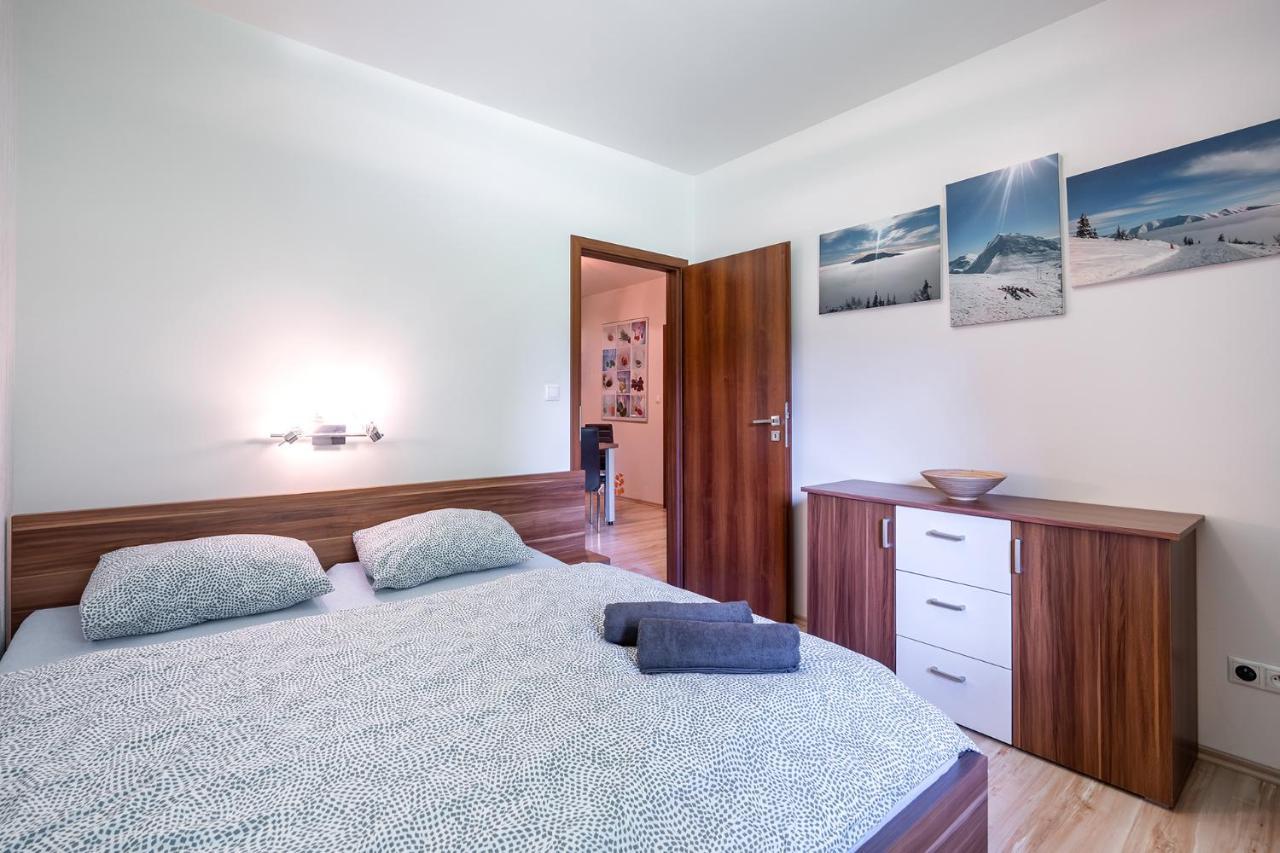 Apartment Emilka Tale-Wellness 5 Min-Balcony-Hiking-View Horna Lehota Экстерьер фото